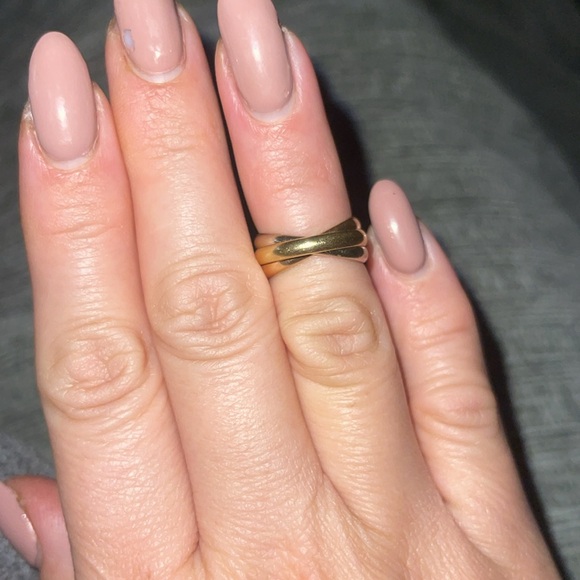 Cartier trinity ring 18k gold vintage 1985 with certificate of
Authenticity - Picture 3 of 7